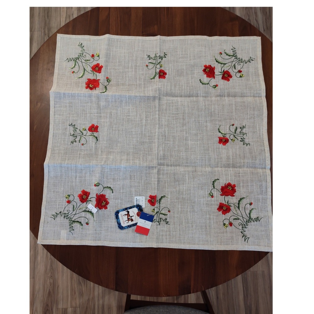 Rolande du Dreuille Creations French Linen Embroidered Poppy Table Topper NWT